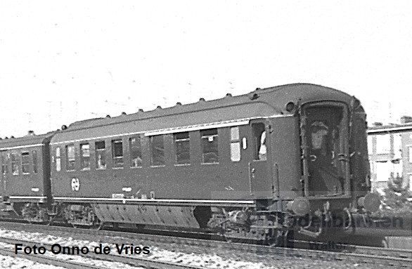 Exact Train 10053 - Personenwagen NS Ep.III blau 1/2.Kl. Plan K H0/GL