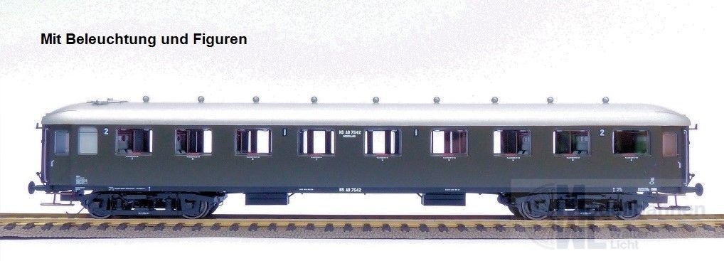 Exact Train 10042 - Personenwagen NS Ep.II 1/2.Kl. grün mit Figuren und Beleuchtung H0/GL