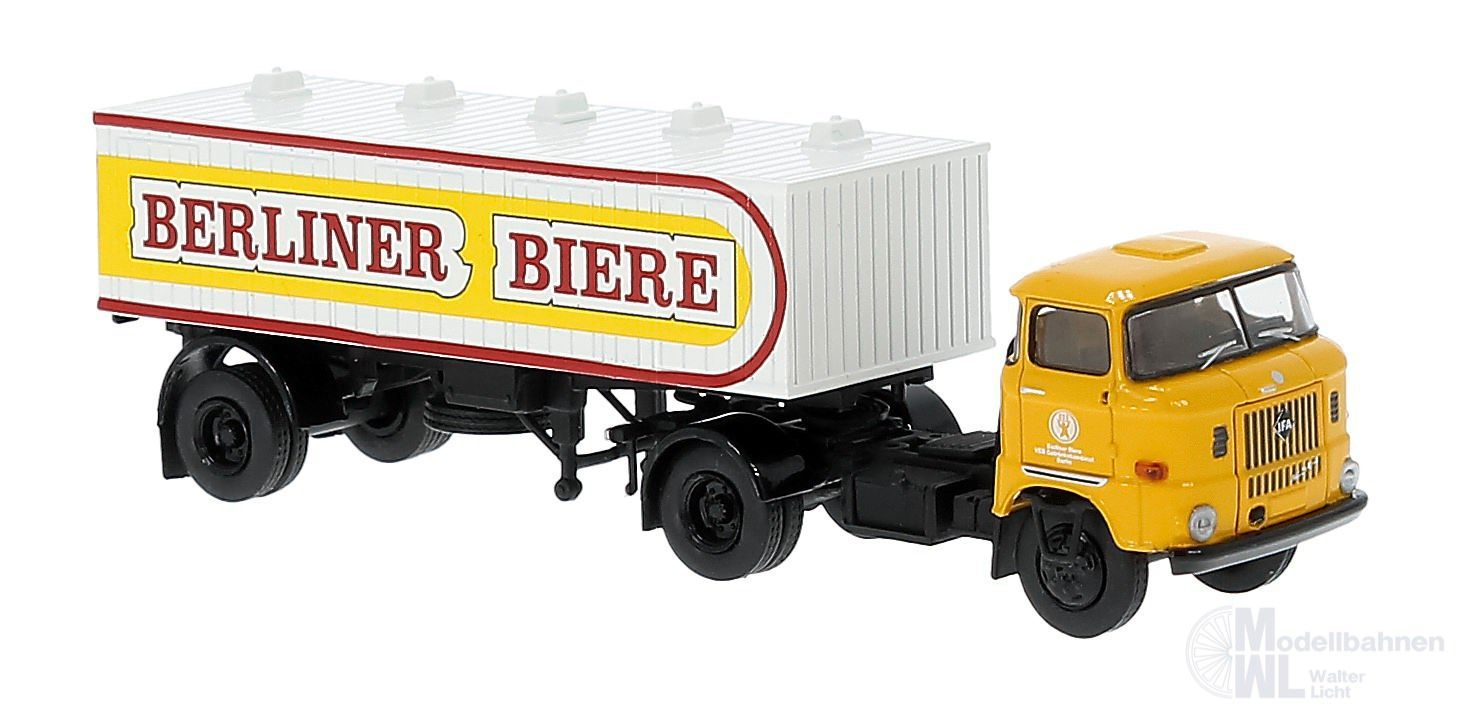 Brekina 71212 - IFA W50 Biertank-Sattelzug Berliner Bier H0 1:87