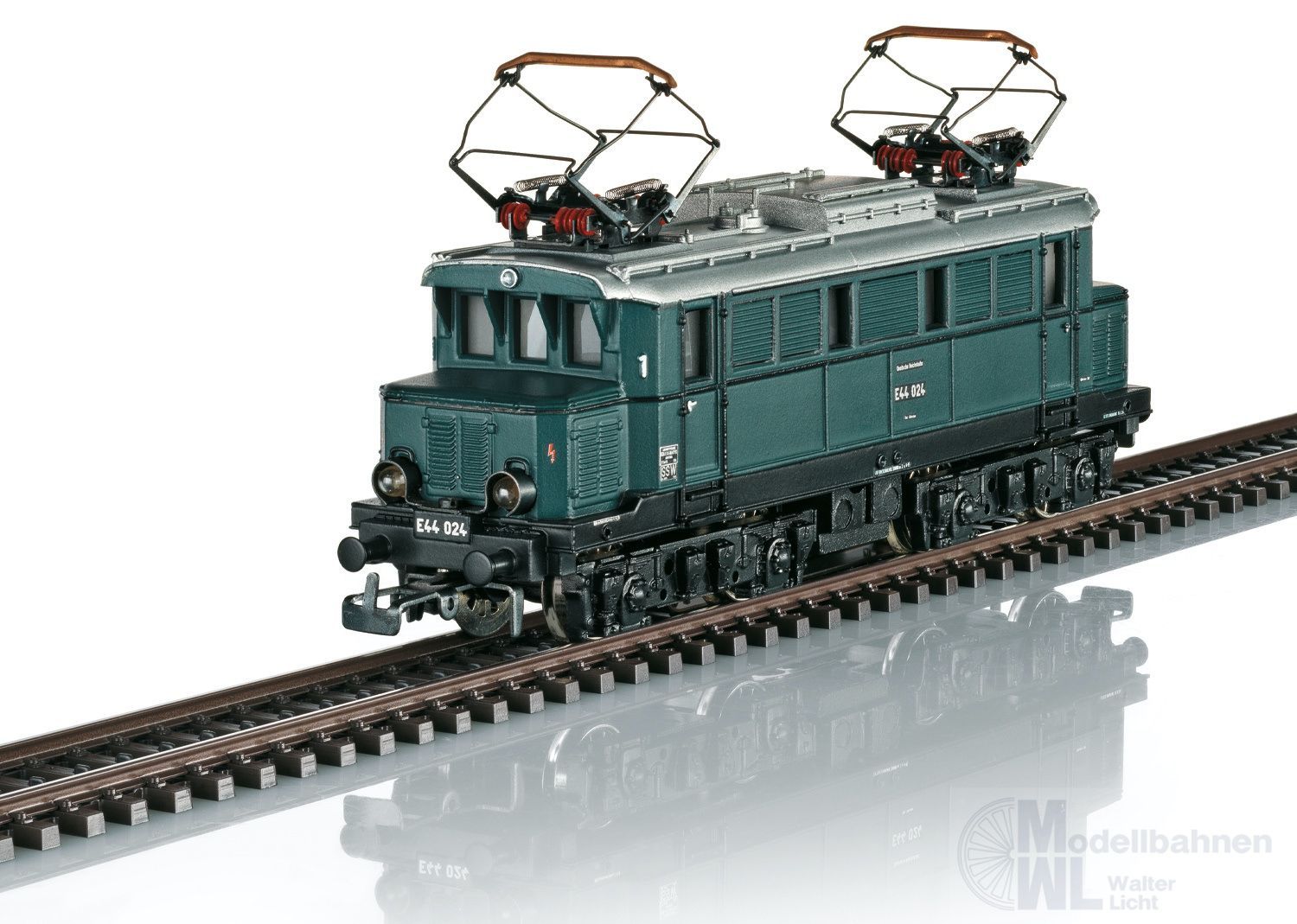 Märklin 30111 - MHI E-Lok E 44 DB Ep.III H0/WS Sound