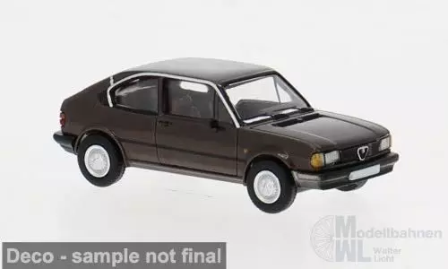 PCX-Models 870710 - Alfa Romeo Alfasud dunkelbraun H0 1:87