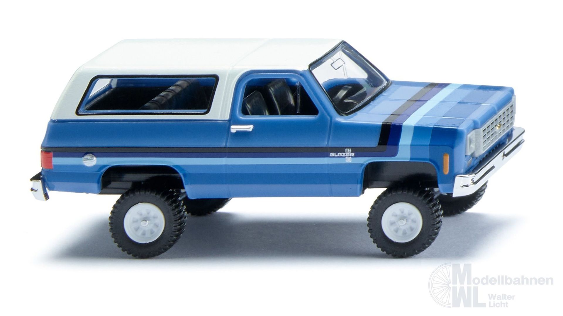 Wiking 011102 - Chevrolet K5 Blazer lichtblau H0 1:87