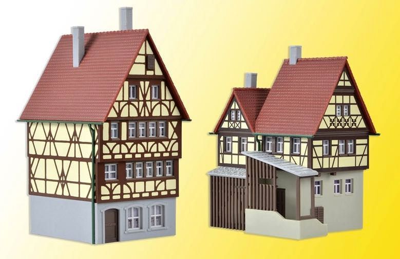 Kibri 37100 - Fachwerkhaus und Torhaus N 1:160