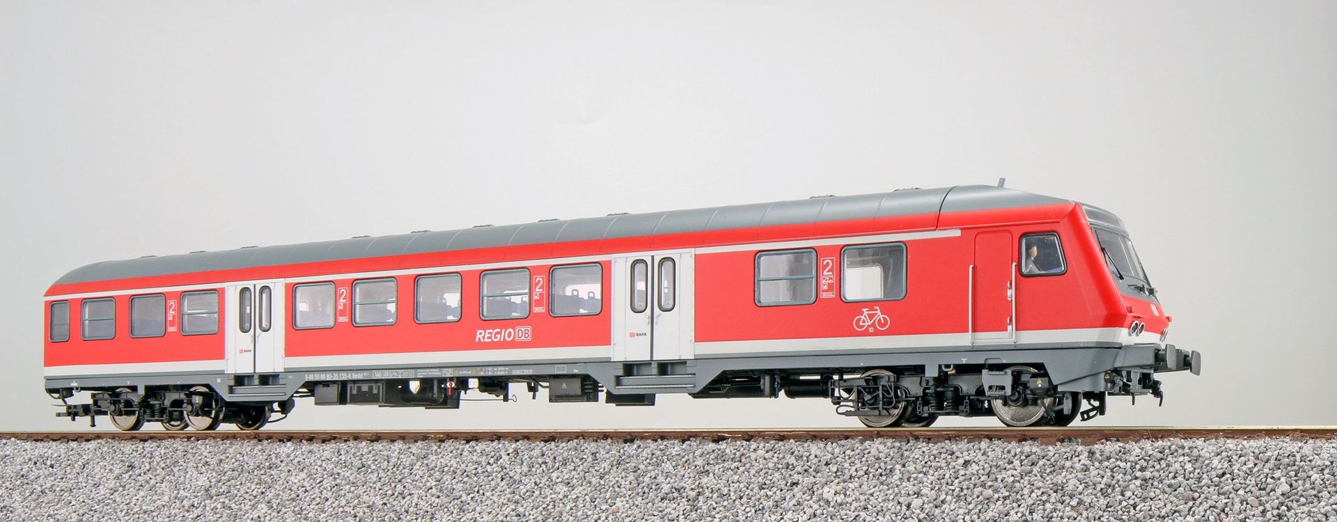 ESU 36517 - Nahverkehrssteuerwagen DB Ep.VI verkehrsrot H0/GL