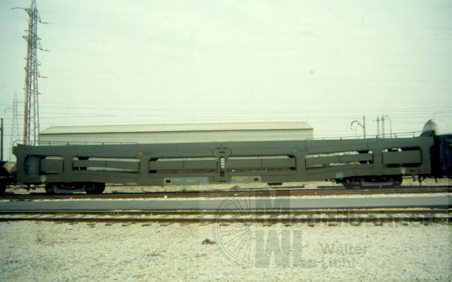 Electrotren 4042 - Autotransportwagen RENFE Ep.IV DDMA mit Schutzgittern H0/GL