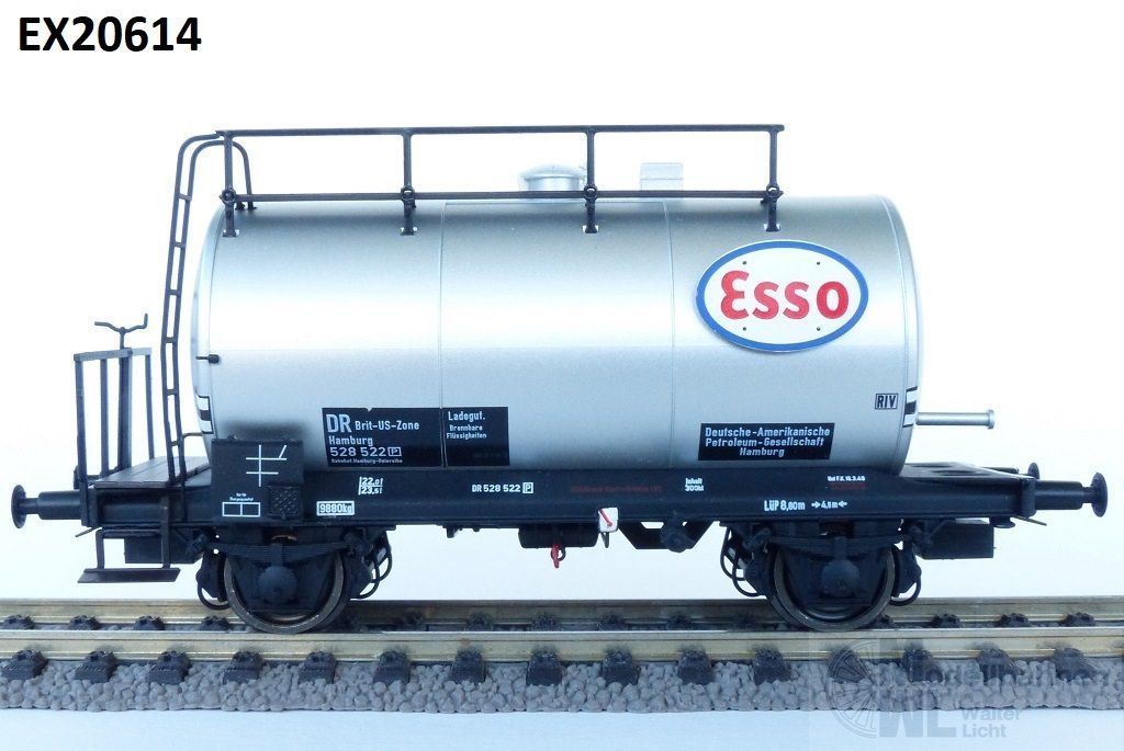 Exact Train 20614 - Kesselwagen DR-Zone Ep.III ESSO weiss H0/GL