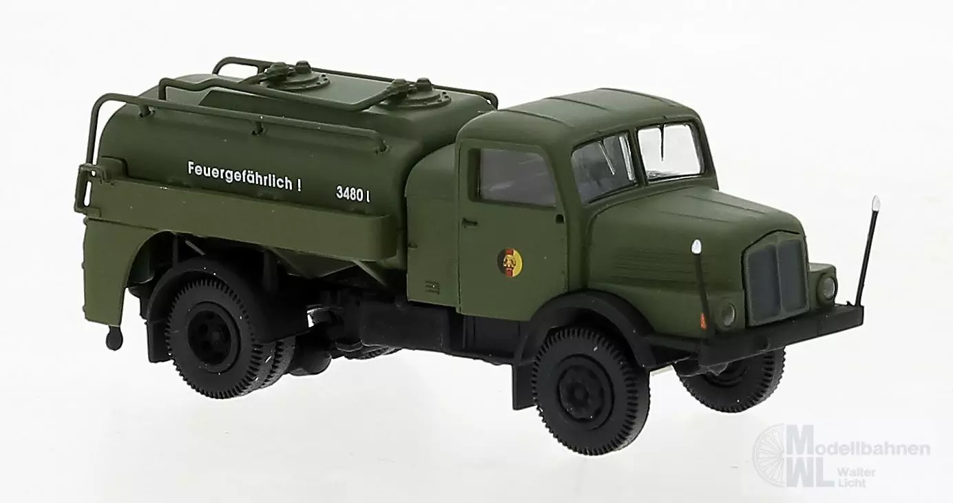 Brekina 71477 - IFA S-4000 Tanker der NVA H0 1:87