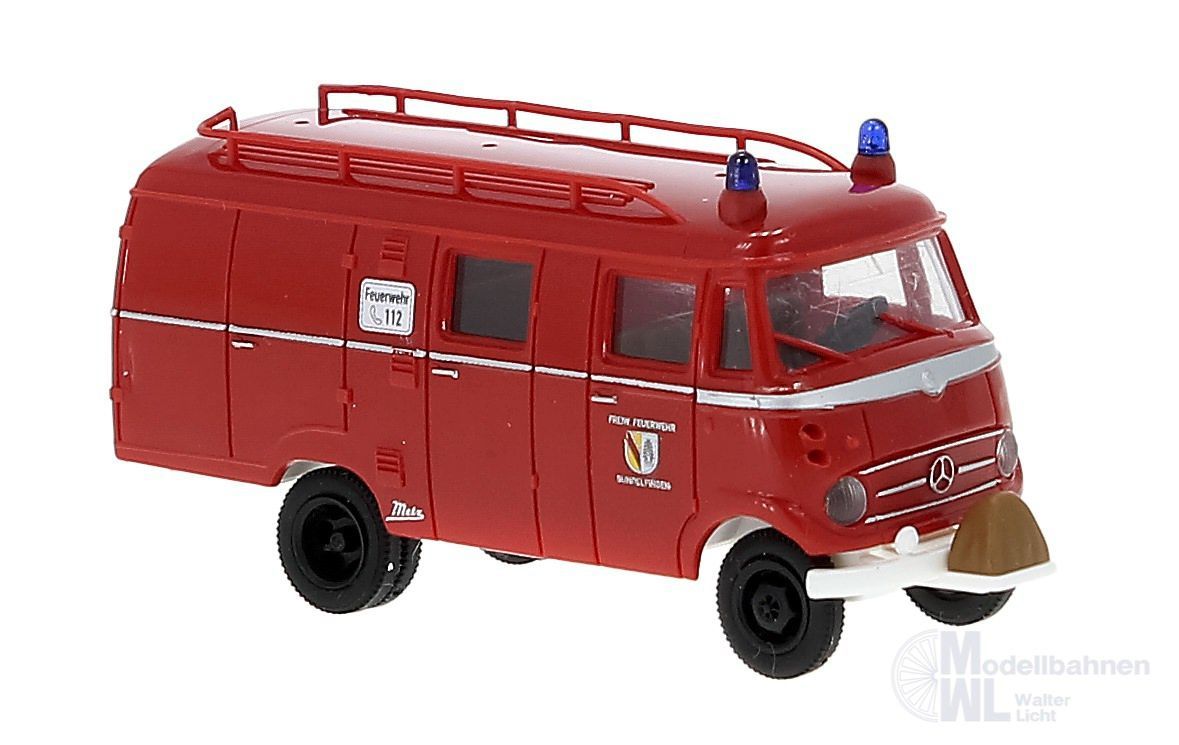 Brekina 36613 - Mercedes LF319 LF8 der Feuerwehr Gundelfingen H0 1:87