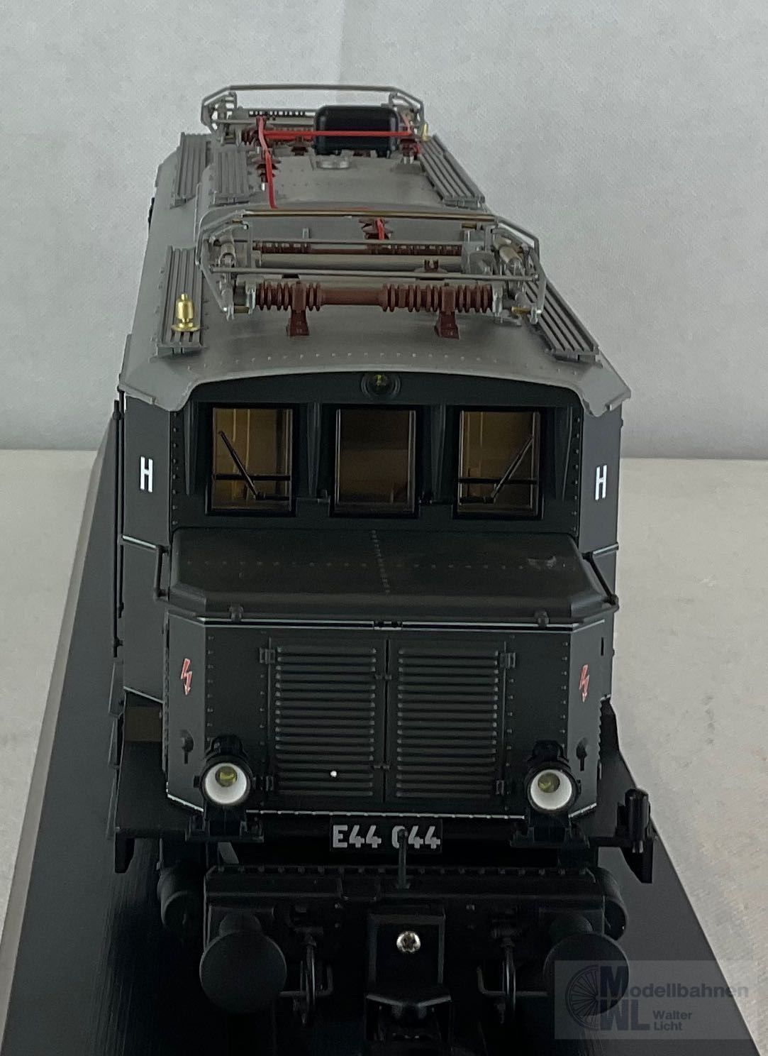 GEBRAUCHTWARE 54292 - MÄRKLIN - E-Lok BR E44 044 DRG Ep.II grau Spur 1 Sound