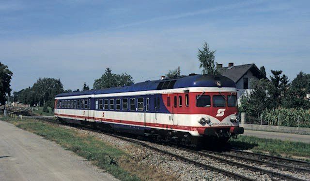 Jägerndorfer Modellbahn 15252 - Triebzug Rh 5145 ÖBB Ep.V 2-tlg. H0/WS Sound