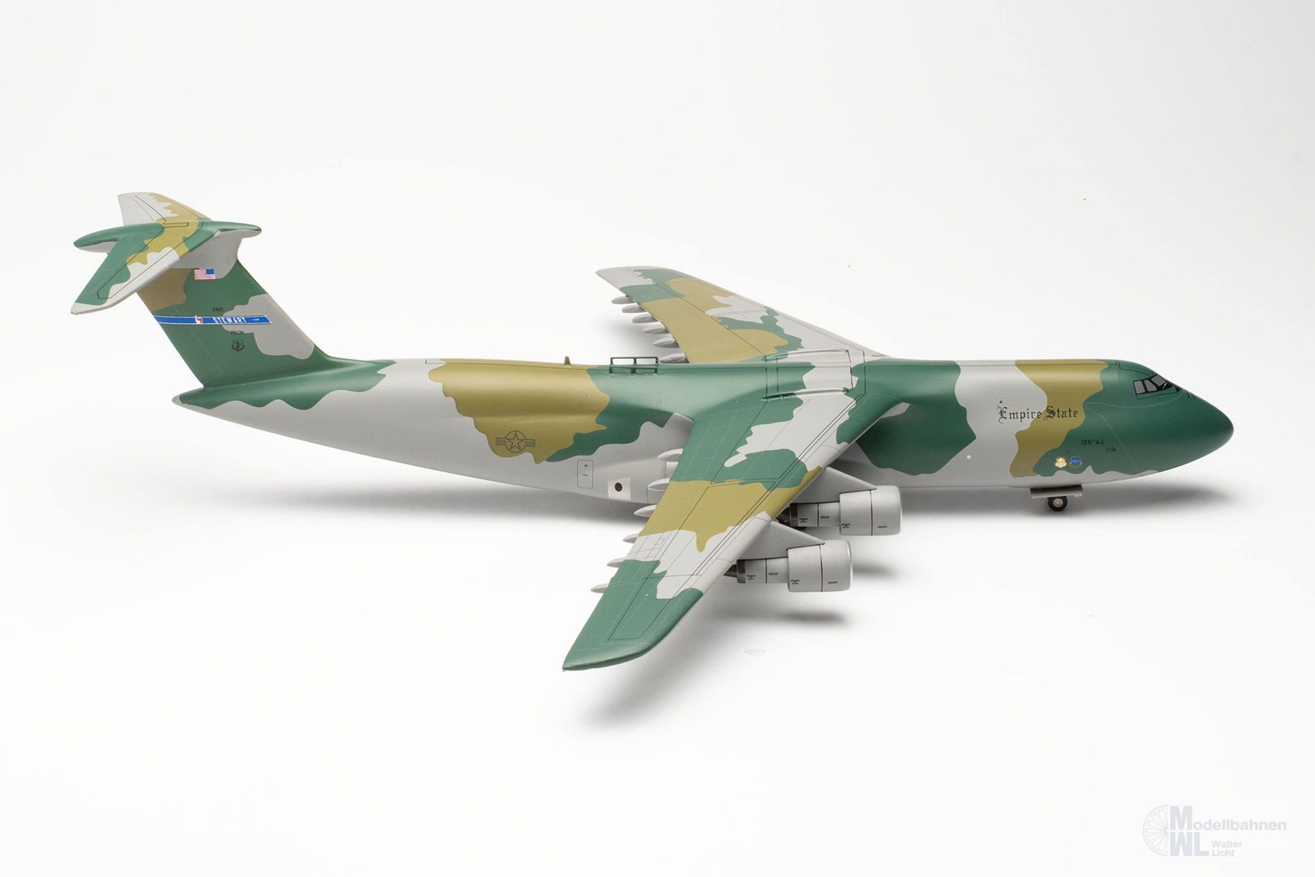 Herpa 572361 - C-5A USAF NY ANG 137th AS 1:200