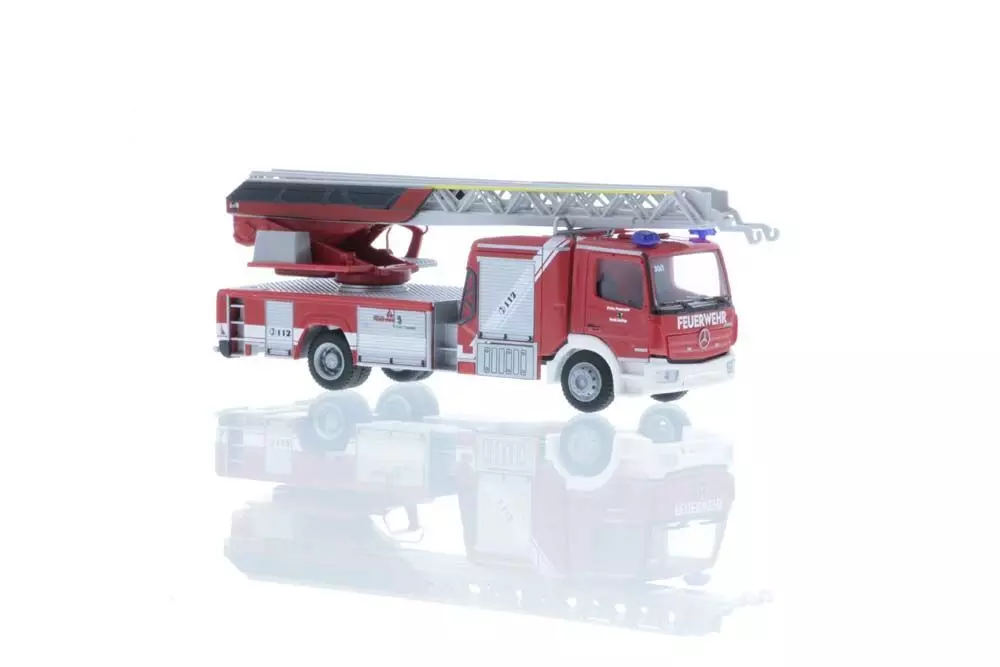 Rietze 71651 - Magirus DLK Atego ´19 FW Grafing 1:87