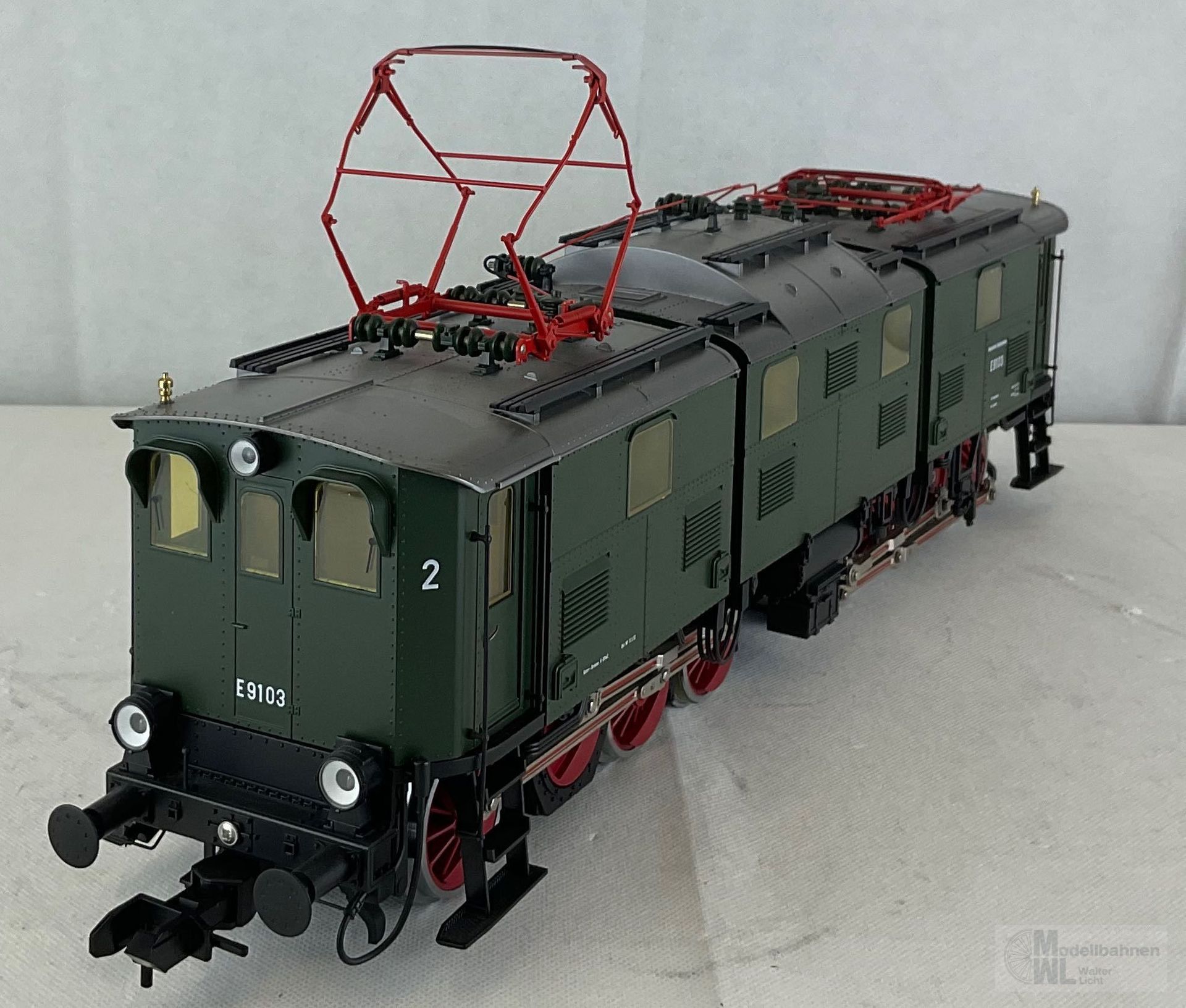 GEBRAUCHTWARE 5517 - MÄRKLIN - E-Lok E9103 DB Ep.III grün Spur 1