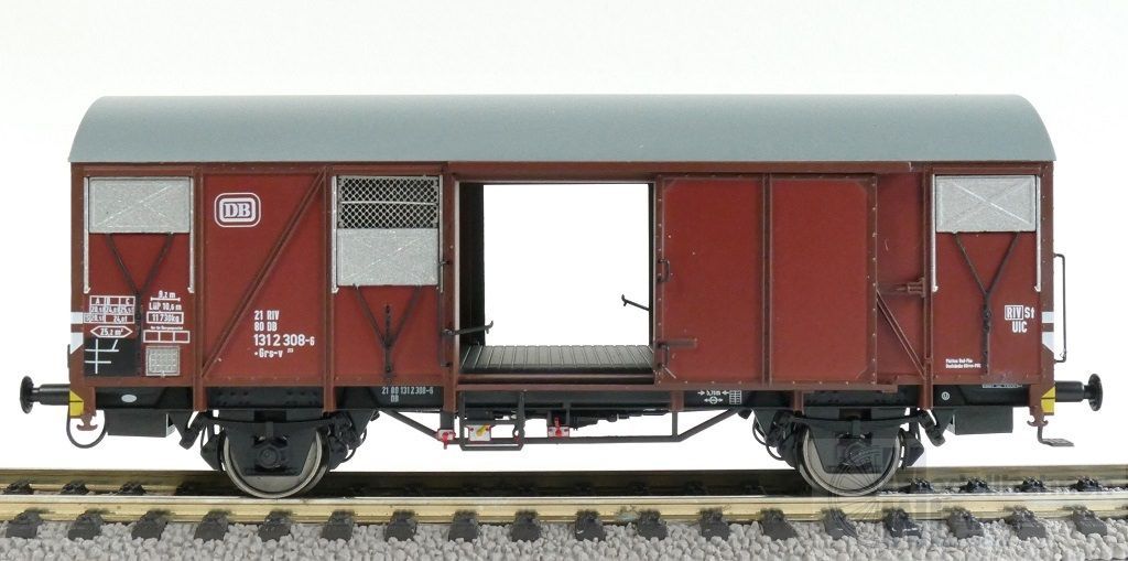 Exact Train 21005 - DB .Grs 213 EUROP aluminium Luftklappen H0/GL