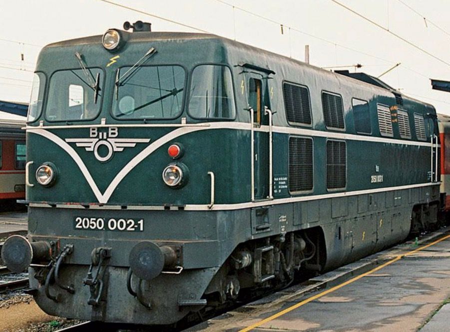 Jägerndorfer Modellbahn 10520 - Diesellok Rh 2050.002 ÖBB Ep.IV grün H0/WS