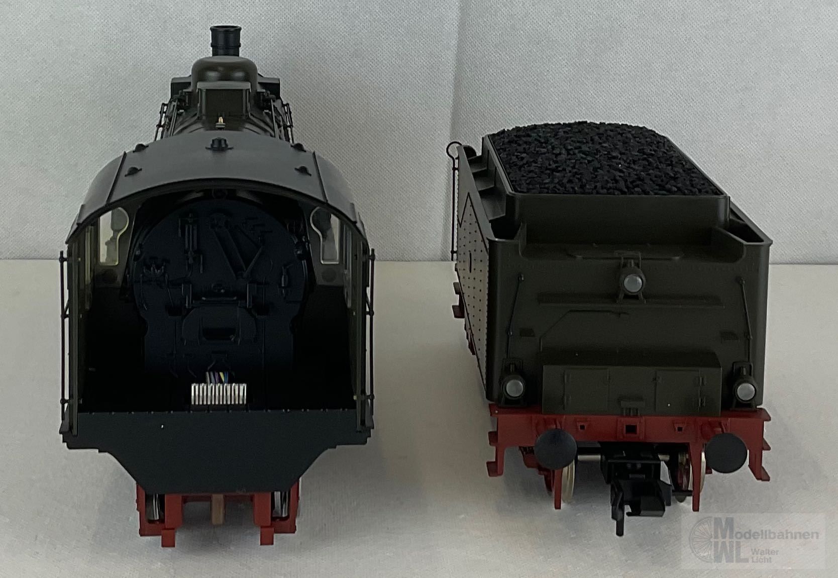 GEBRAUCHTWARE 5796 - MÄRKLIN - Dampflok P8 KPEV Ep.I 2418 Spur 1 