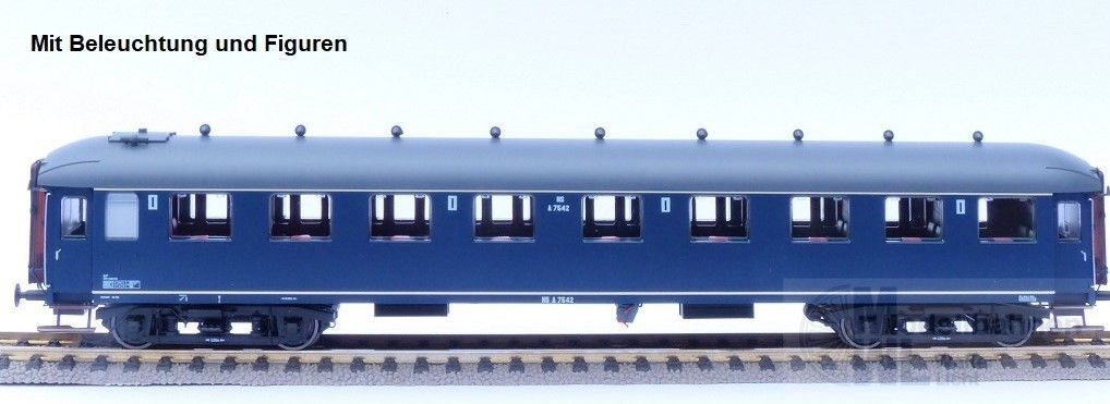 Exact Train 10046 - Personenwagen NS Ep.III 1.Kl. blau mit Figuren und Beleuchtung H0/GL