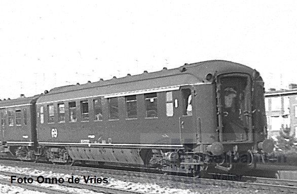 Exact Train 10051 - Personenwagen NS Ep.III blau 1/2.Kl. Plan K H0/GL