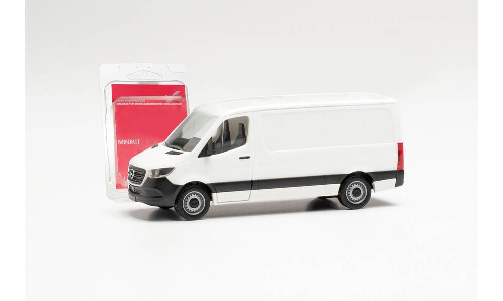 Herpa 13871 - Minikit Mercedes-Benz Sprinter `18 Kasten Flachdach, weiß H0 1:87