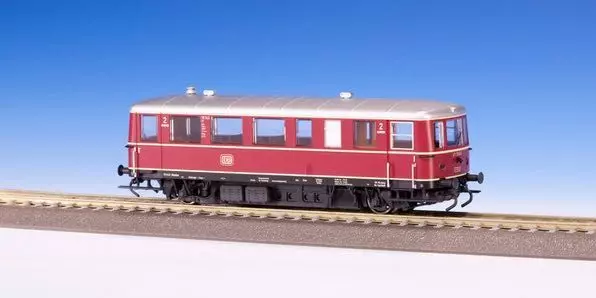 Kres 1359 - Triebwagen VT 70 943 DB Ep. III TT 1:120