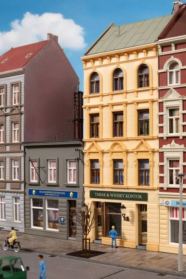 Auhagen 11464 - Stadthäuser Schmidtstraße 35/37 H0 1:87