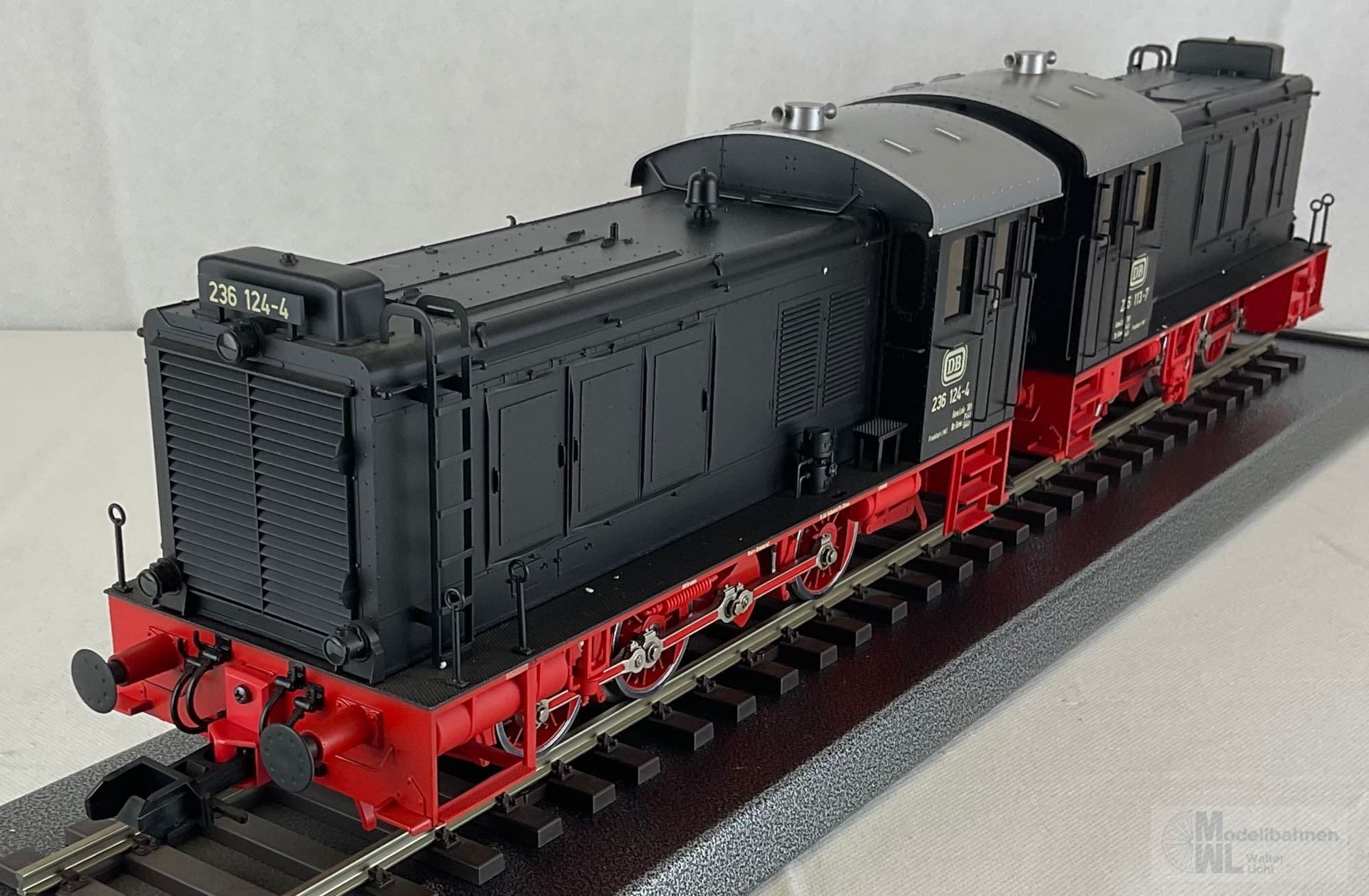 GEBRAUCHTWARE 5530 - MÄRKLIN - Diesellok BR 236 113-7 und 236 124-4 DB Ep.IV  Spur 1 