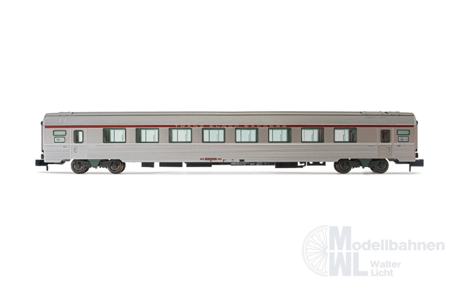 Arnold 4445 - TEE-Reisezugwagen SNCF Ep.IV Paris-Ruhr N 1:160