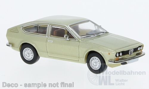 PCX-Models 870426 - Alfa Romeo Alfetta GT metallic-hellgrün 1974 H0 1:87