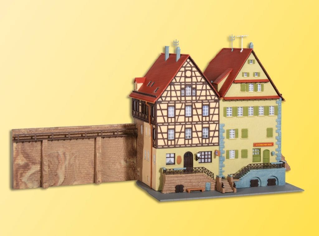 Kibri 37110 - Haus auf der Mauer Schwäbisch Hall 2 Stück N 1:160