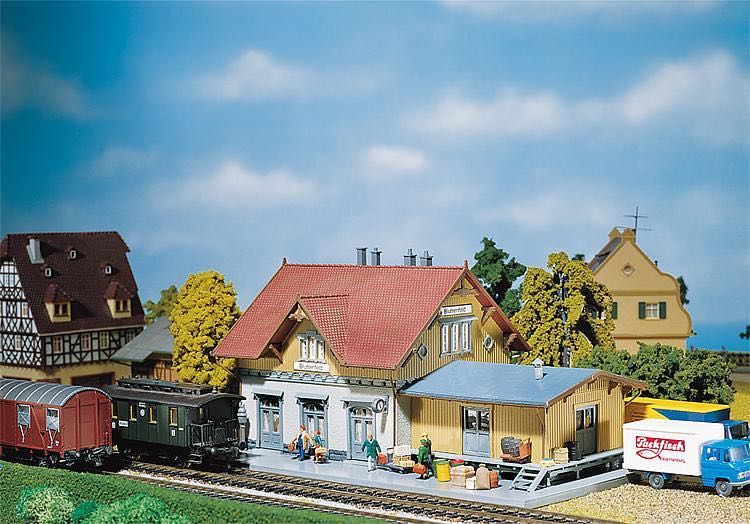 Faller 110097 - Kleinstation Blumenfeld H0 1:87