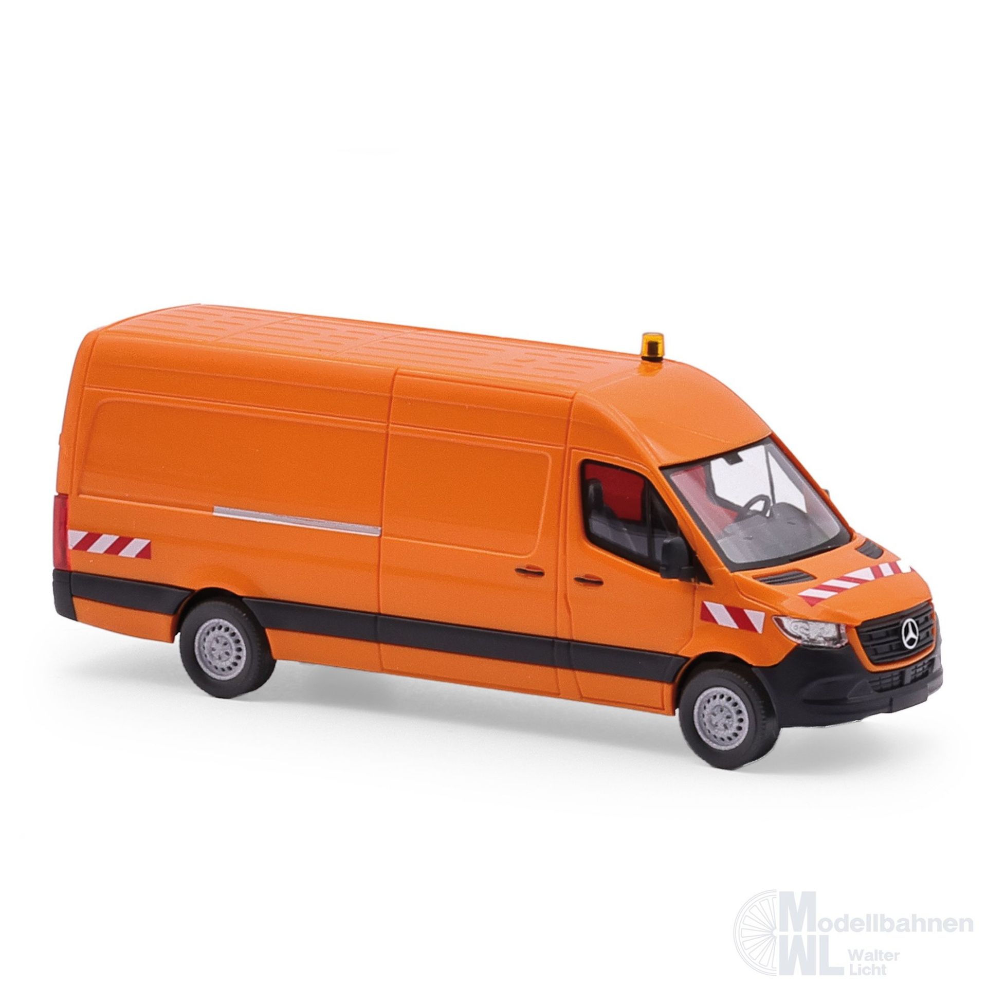 Busch 52636 - Mercedes-Benz Sprinter langer Radstand Verkehrsorange Bj.2018 H0 1:87