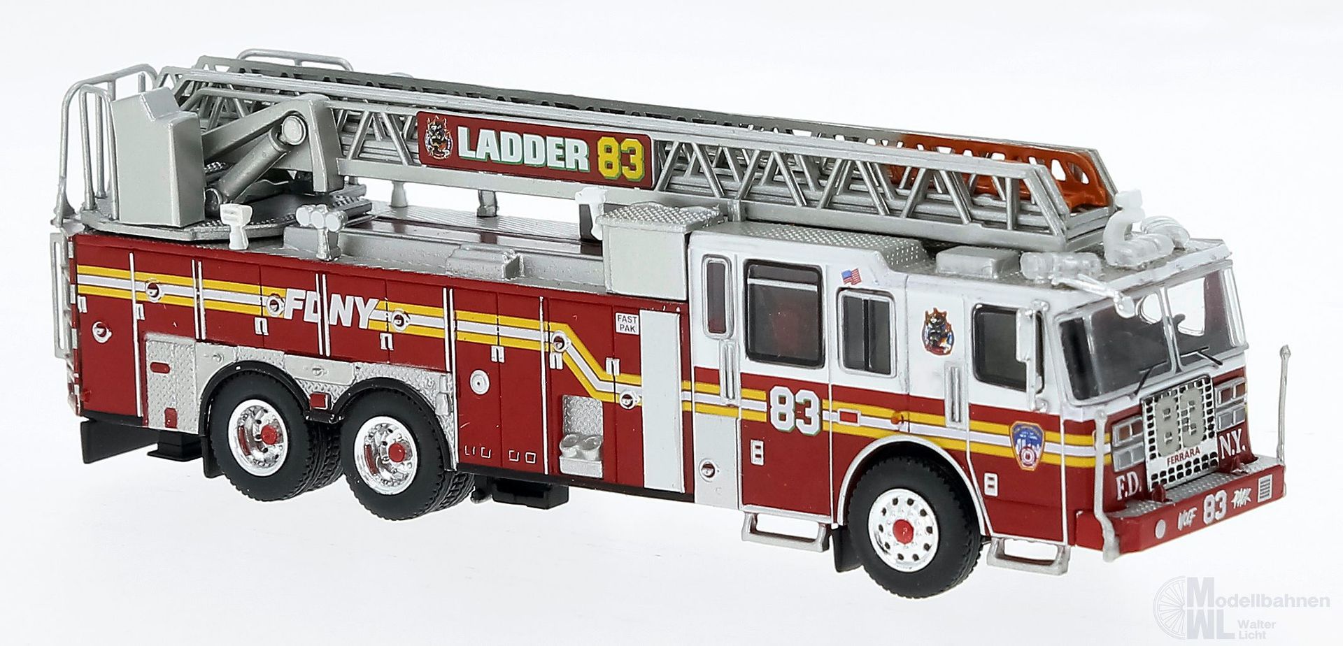 PCX-Models 870691 - Ferrara Ultra FDNY - Staten Island Ladder 83 (Westerleigh) 2013 H0 1:87